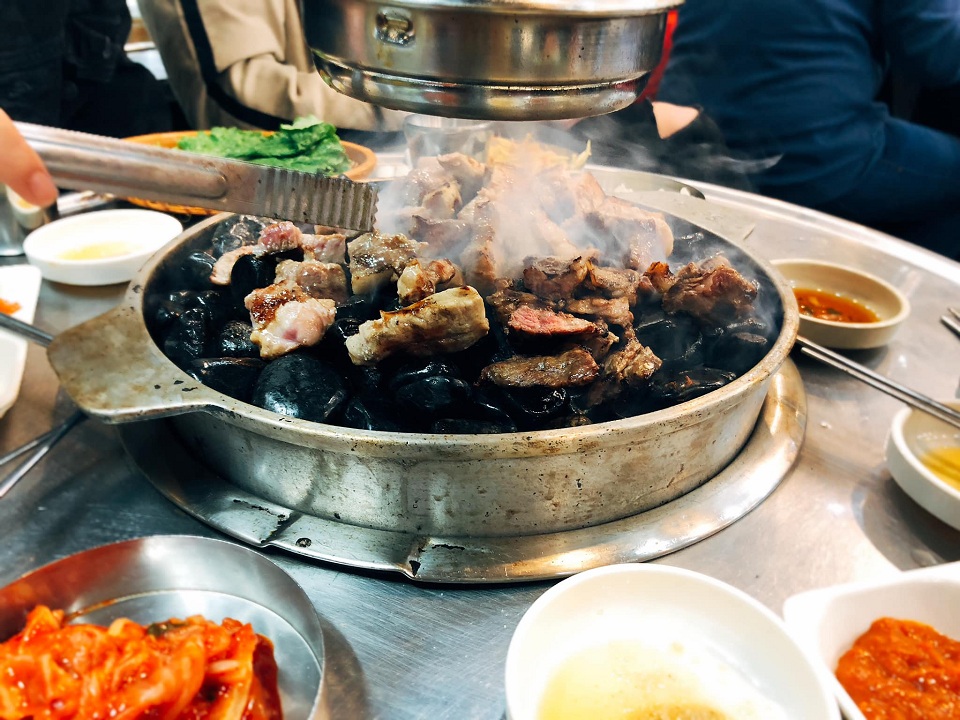 Thịt nướng Hàn Quốc vô cùng hấp dẫn